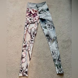 Eagle rock Werkshop full length leggings. Size 8. Cherry blossom mash up.